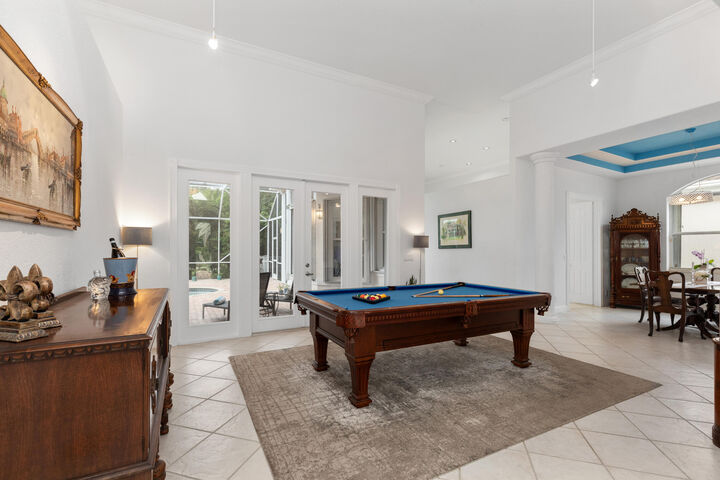 Property Photo:  6246 NW 125th Avenue  FL 33076 