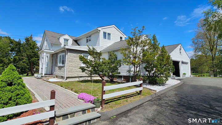 Property Photo:  384 Long Hill Road  CT 06074 