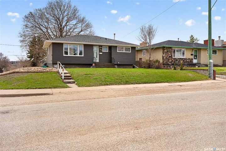 1303 Athabasca Street W — photo 1
