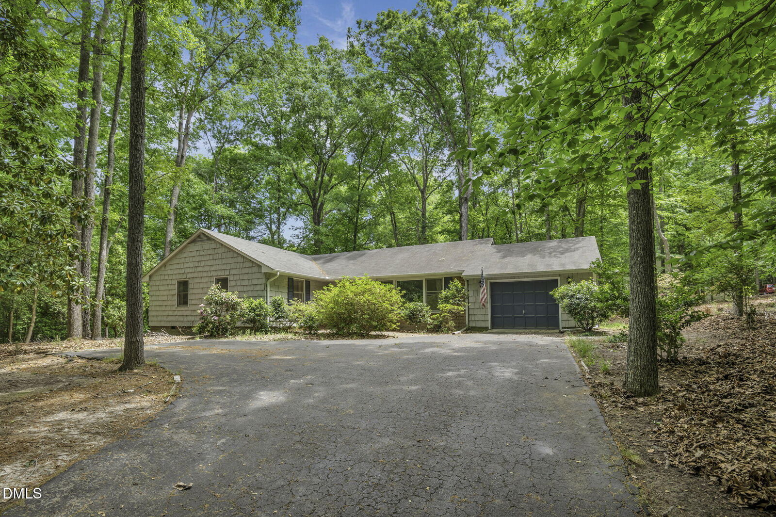 Property Photo:  140 Holly Lane  NC 27332 