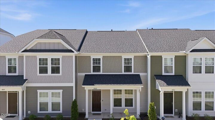 Property Photo:  4909 Crescent Square Street  NC 27616 