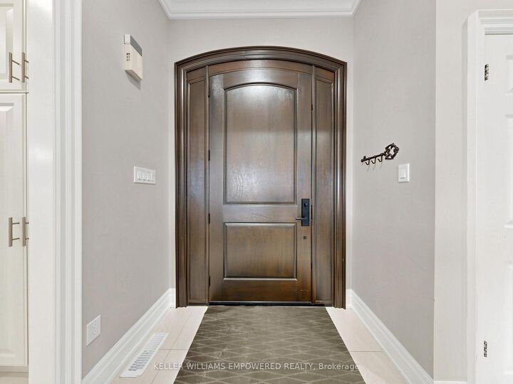 Property Photo: 10108 Clarkway Drive ON L6P 0V8