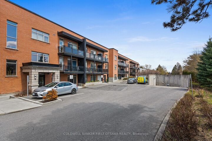 Property Photo:  3684 Fallowfield Road 204  ON K2J 4H3 
