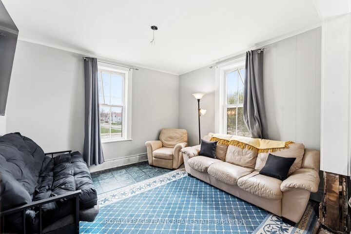 Property Photo:  36 Mill Street  ON K9V 2L4 