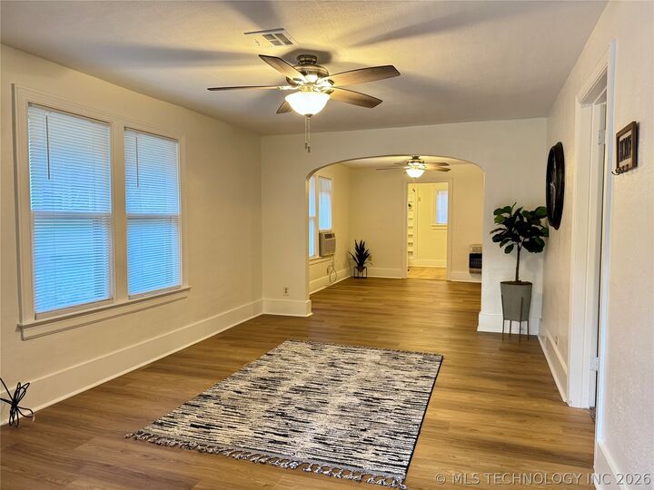 Property Photo:  304 N Cimarron Avenue  OK 74030 