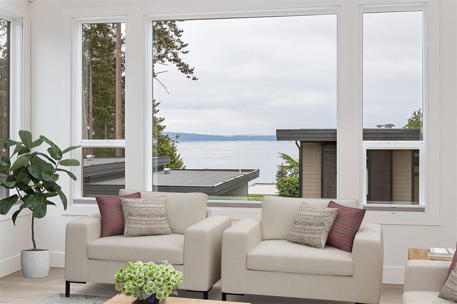 Property Photo: 4230 Skye Rd BC V9G 1Y5