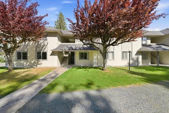 Property Photo: 1165 Resort Dr #40 BC V0K 2E2