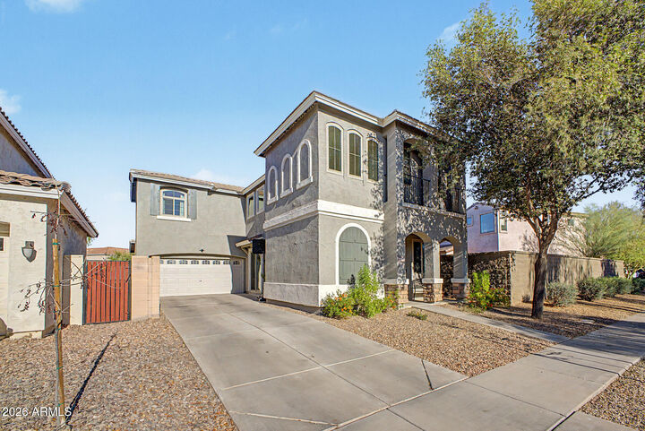Property Photo:  4117 S Hemet Street  AZ 85297 