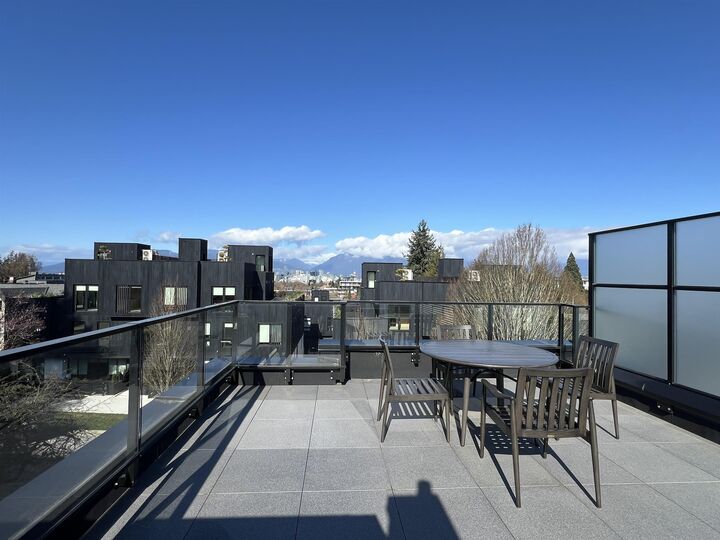 Property Photo:  530 W 28th Avenue 34  BC V5Z 2H1 