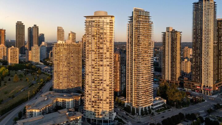 Property Photo: 1788 Gilmore Avenue 2810 BC V5C 0L5