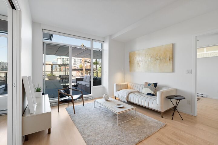 Property Photo:  133 E 8th Avenue 206  BC V5T 1R8 