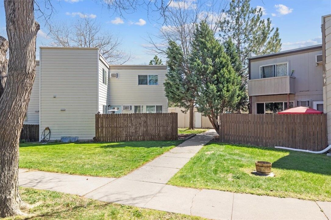 Property Photo:  2252 Avenue C  MT 59102 