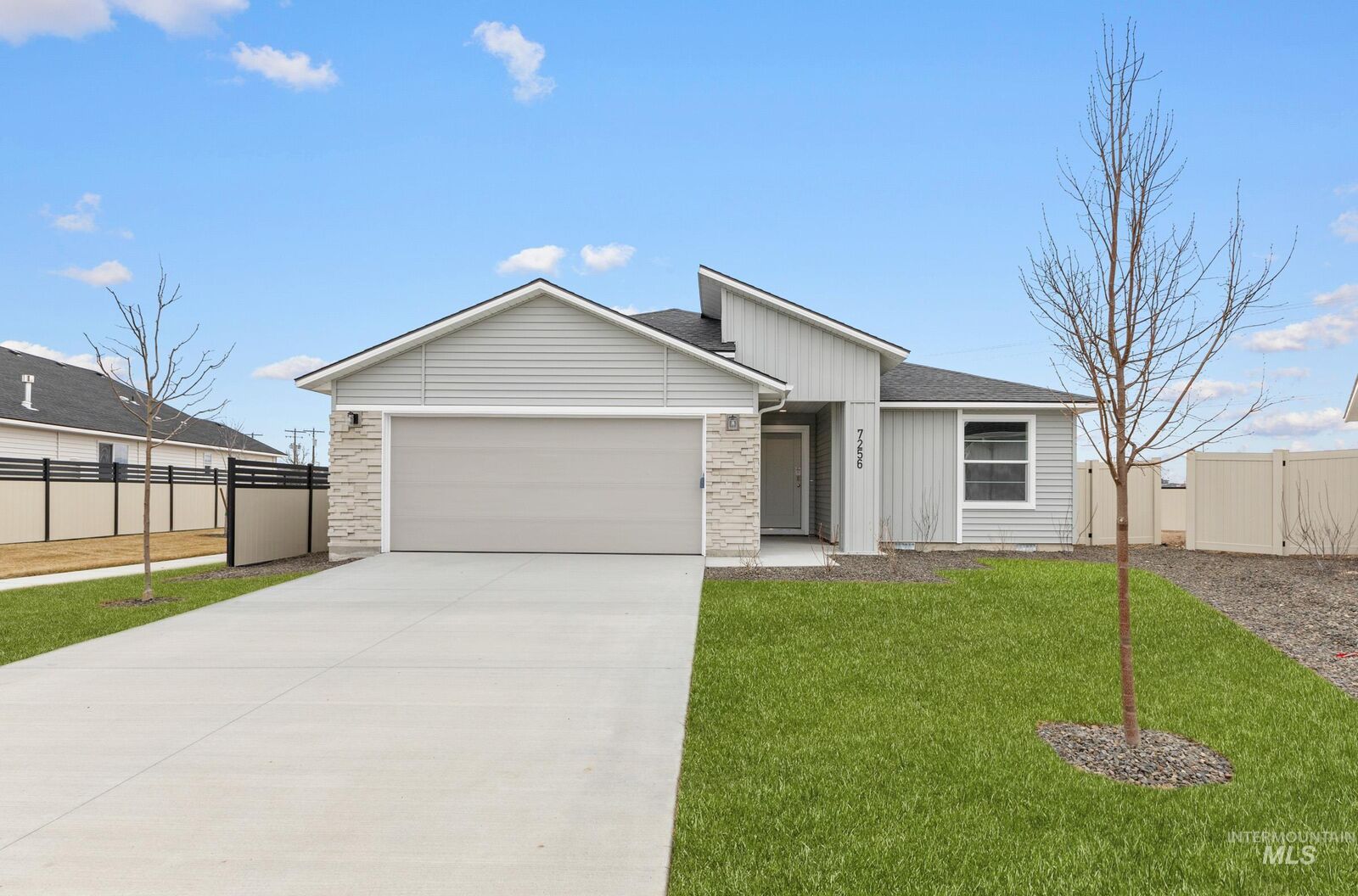 Property Photo: 582 Oliver St ID 83617