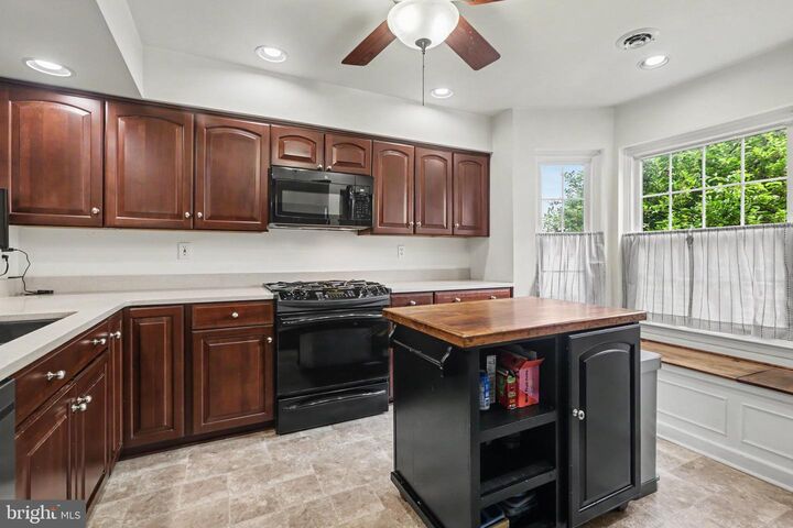 Property Photo: 20 Shady Lane PA 17003