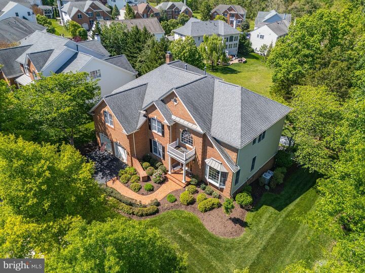 Property Photo:  15227 Golf View Drive  VA 20169 