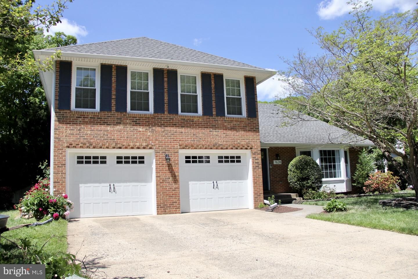 Property Photo:  7628 Gralnick Place  VA 22153 