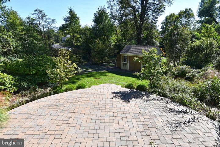 Property Photo:  5250 26th Street N  VA 22207 