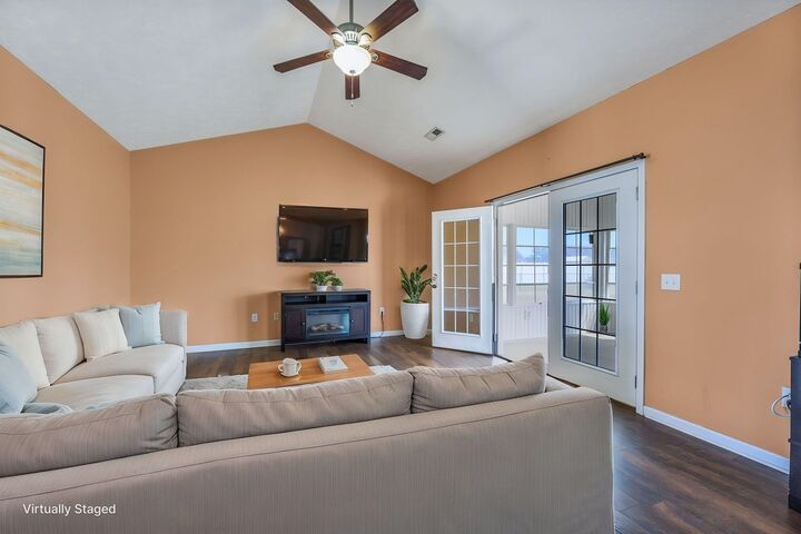 Property Photo:  728 American Beech St.  SC 29569 
