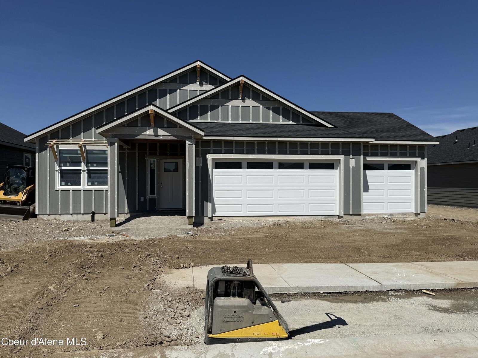 Property Photo:  5303 E Aquila Ave  ID 83854 