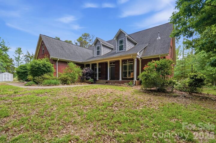 Property Photo:  2811 Belk Mill Road  NC 28174 