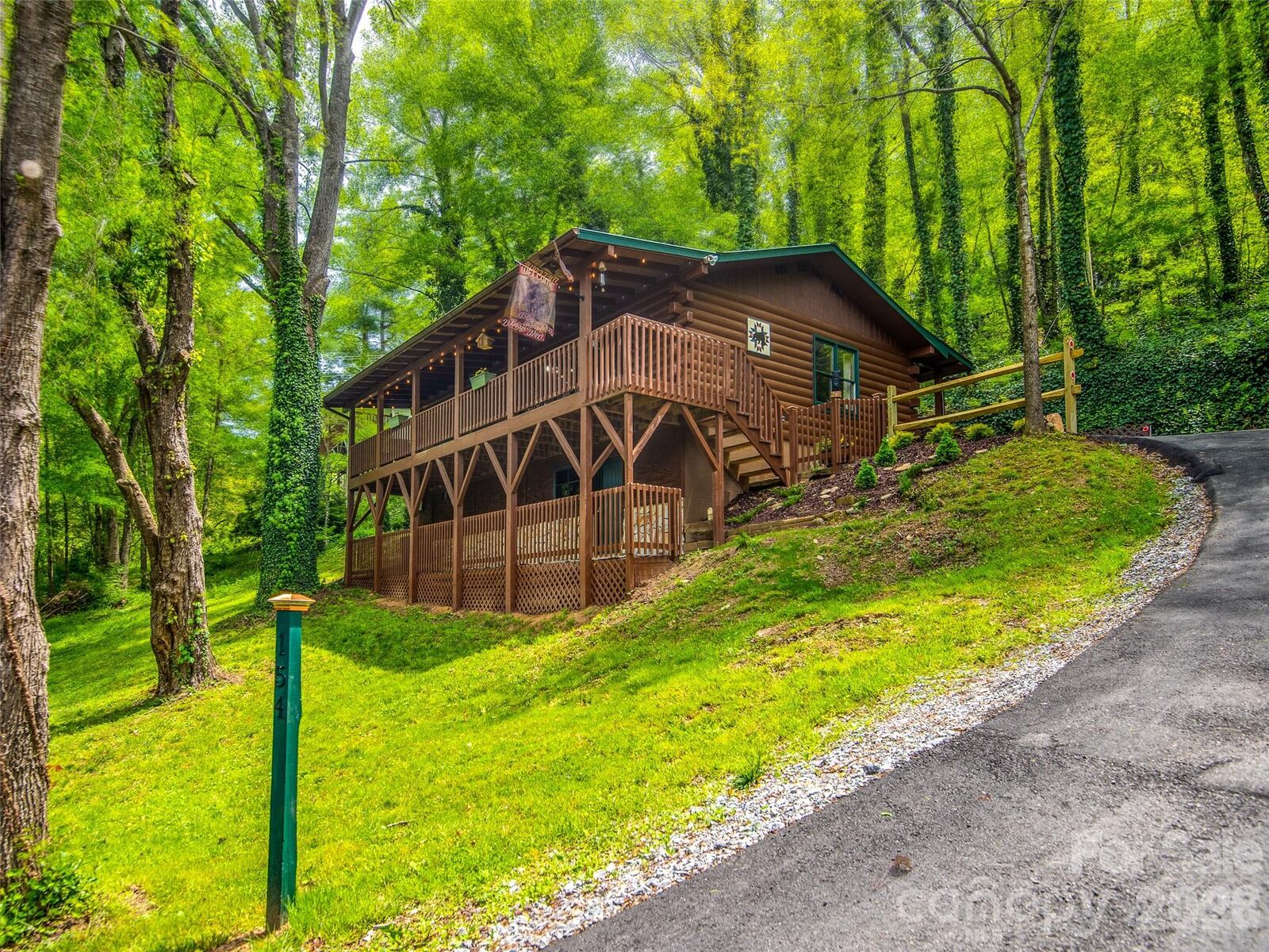 Property Photo:  154 Cedarwood Drive  NC 28785 