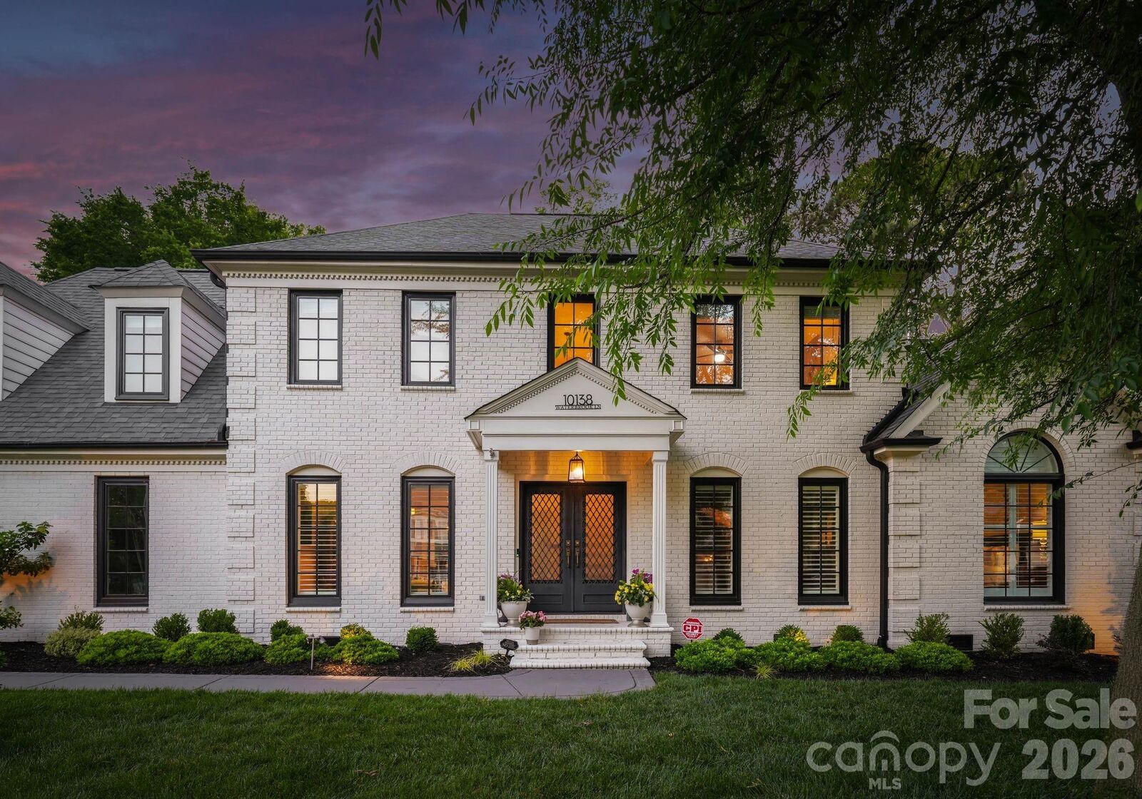 Property Photo: 10138 Waterbrook Lane NC 28277