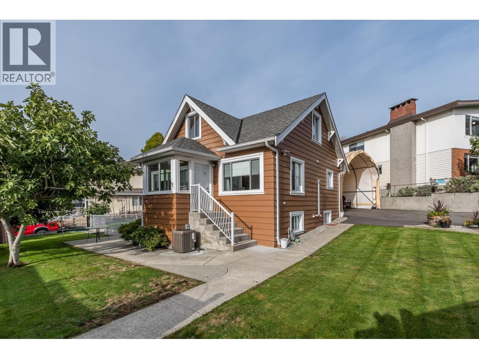Property Photo:  1276 Douglas Road  BC V5C 4Z9 