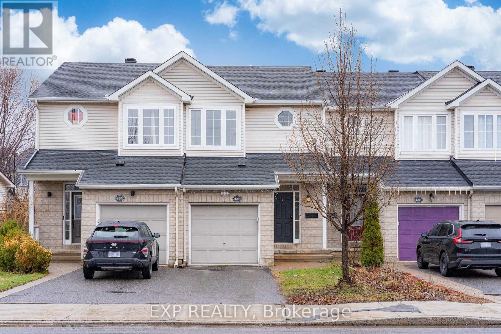 Property Photo:  436 Claridge Drive  ON K2J 5J2 