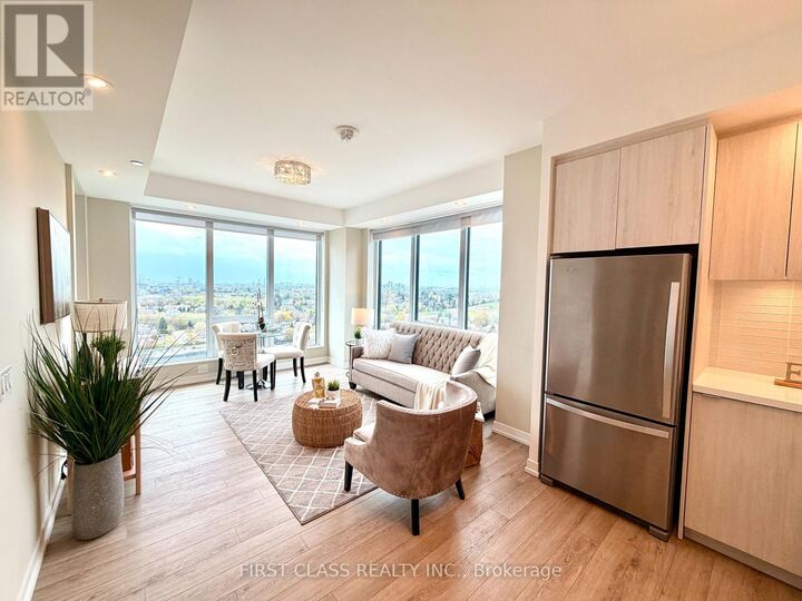 Property Photo:  8868 Yonge Street 1508  ON L4C 1Z8 