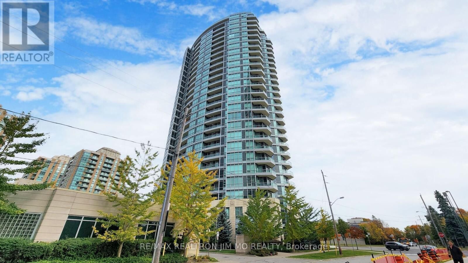 Property Photo:  18 Holmes Avenue 1606  ON M2N 0E1 