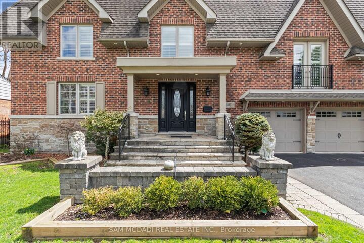 Property Photo:  1486 Orchard Haven Ridge  ON L5E 2S5 