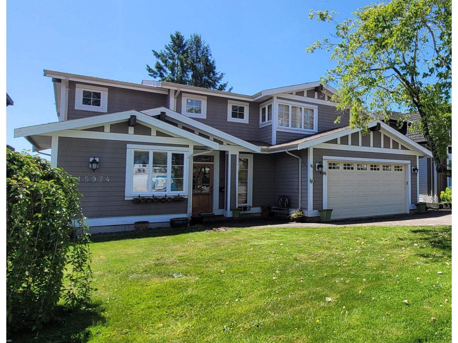 Property Photo:  15974 Buena Vista Avenue  BC V4B 2A5 