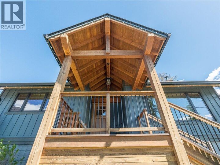 Property Photo:  802 Ninth Street  BC V1L 3B9 