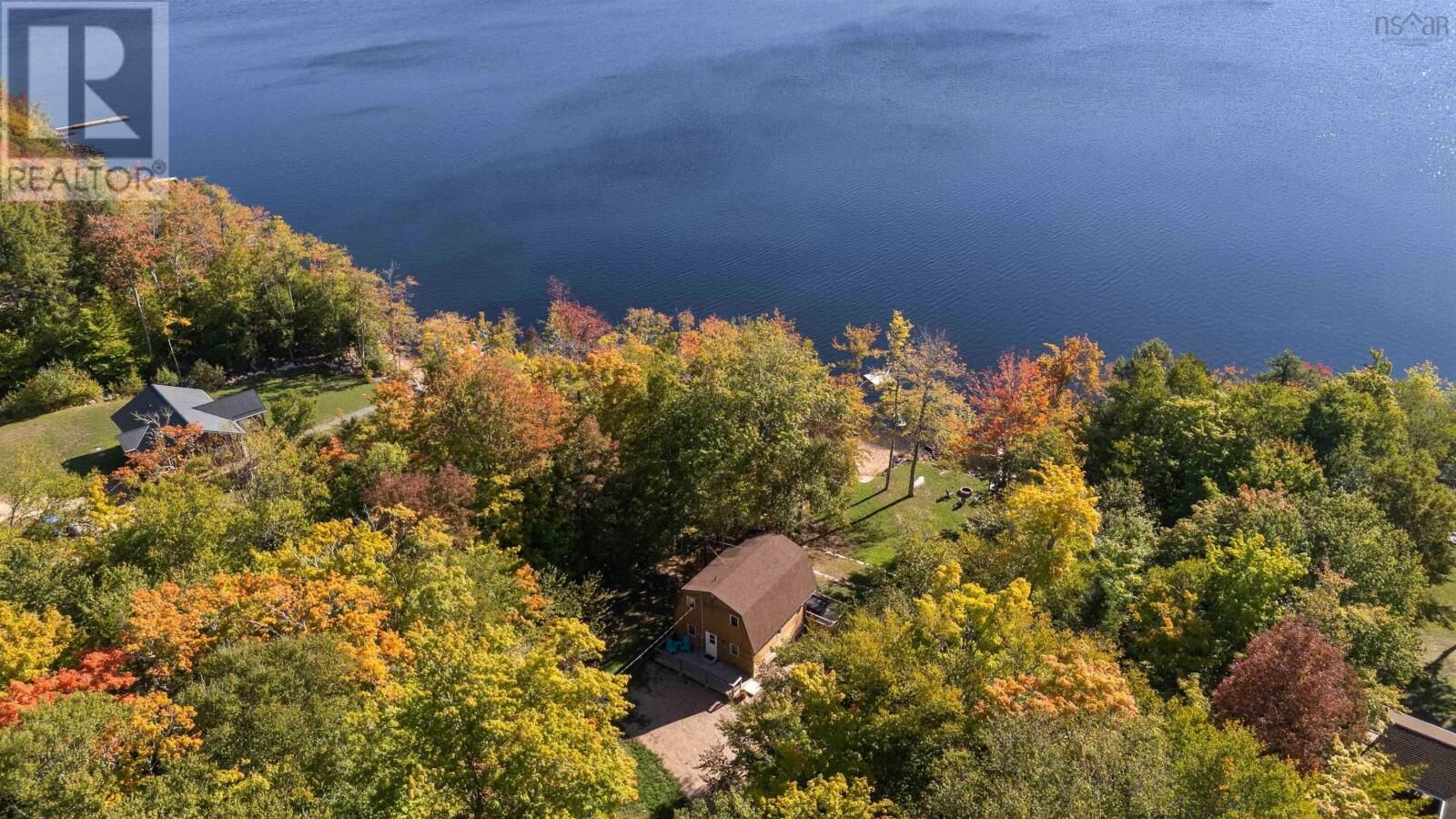 Property Photo:  232 Lakeside Drive  NS B0R 1H0 