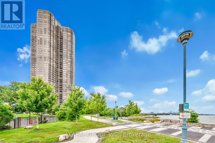 Property Photo:  1 Palace Pier Court 602  ON M8V 3W9 