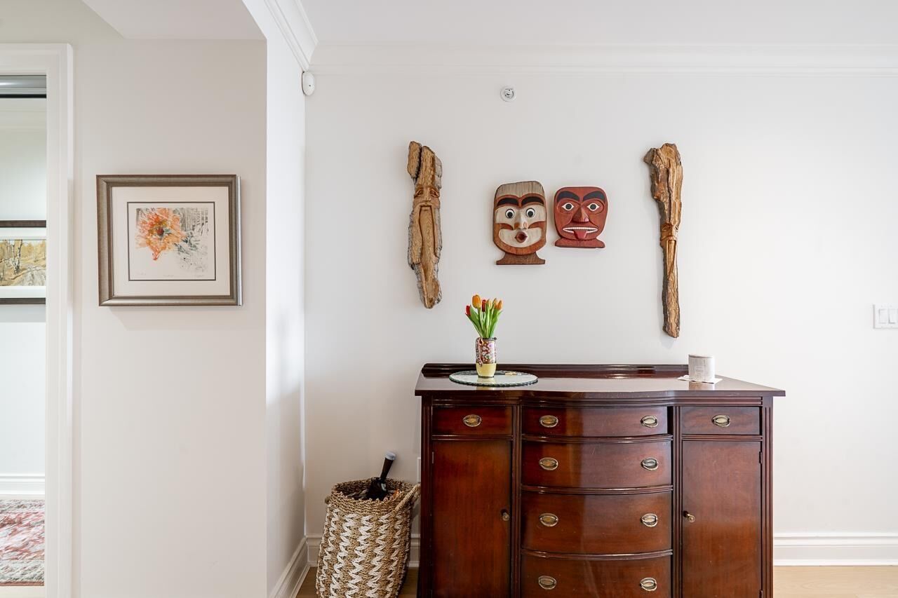 Property Photo:  15445 Vine Avenue 603  BC V4B 2T3 