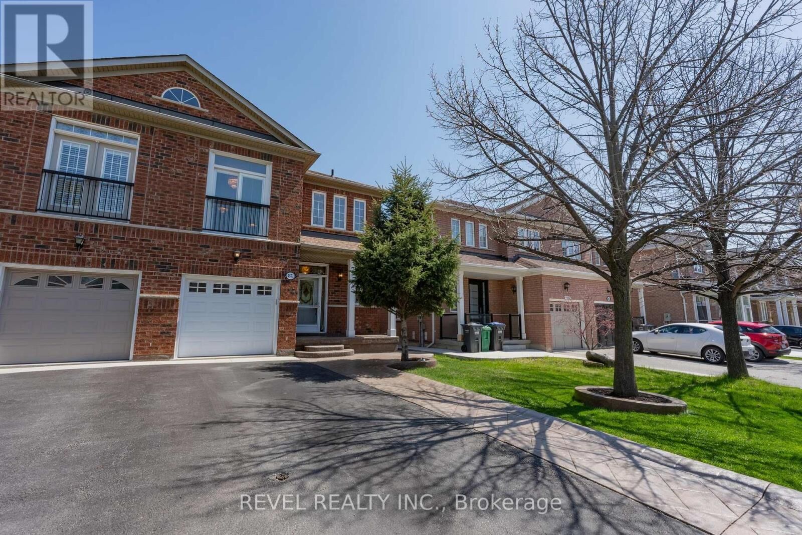 Property Photo:  4871 James Austin Drive  ON L4Z 4G7 