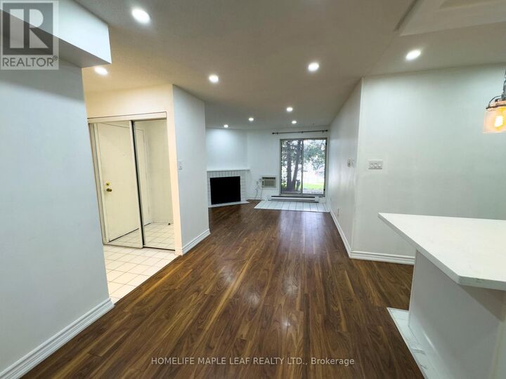 Property Photo:  95 Trailwood Drive 713  ON L4Z 3L2 