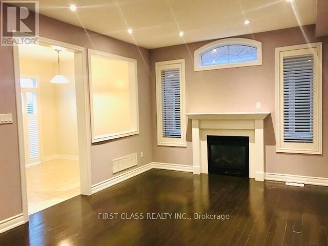 Property Photo:  36 Princess Diana Drive  ON L6C 0G8 