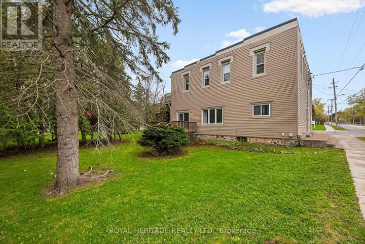 Property Photo:  67 King Street West  ON L0A 1G0 
