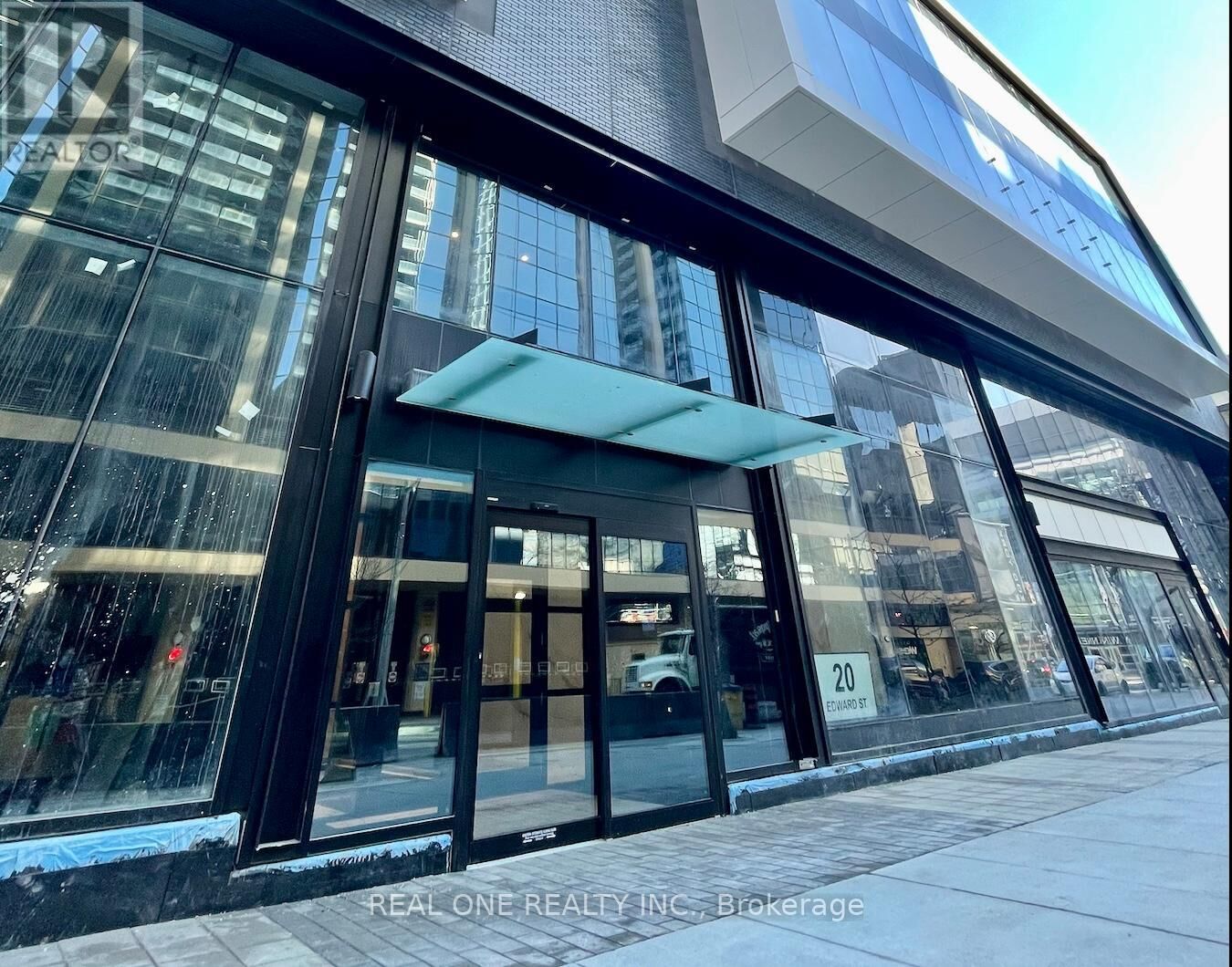 Property Photo:  20 Edward Street 512  ON M5G 1C9 