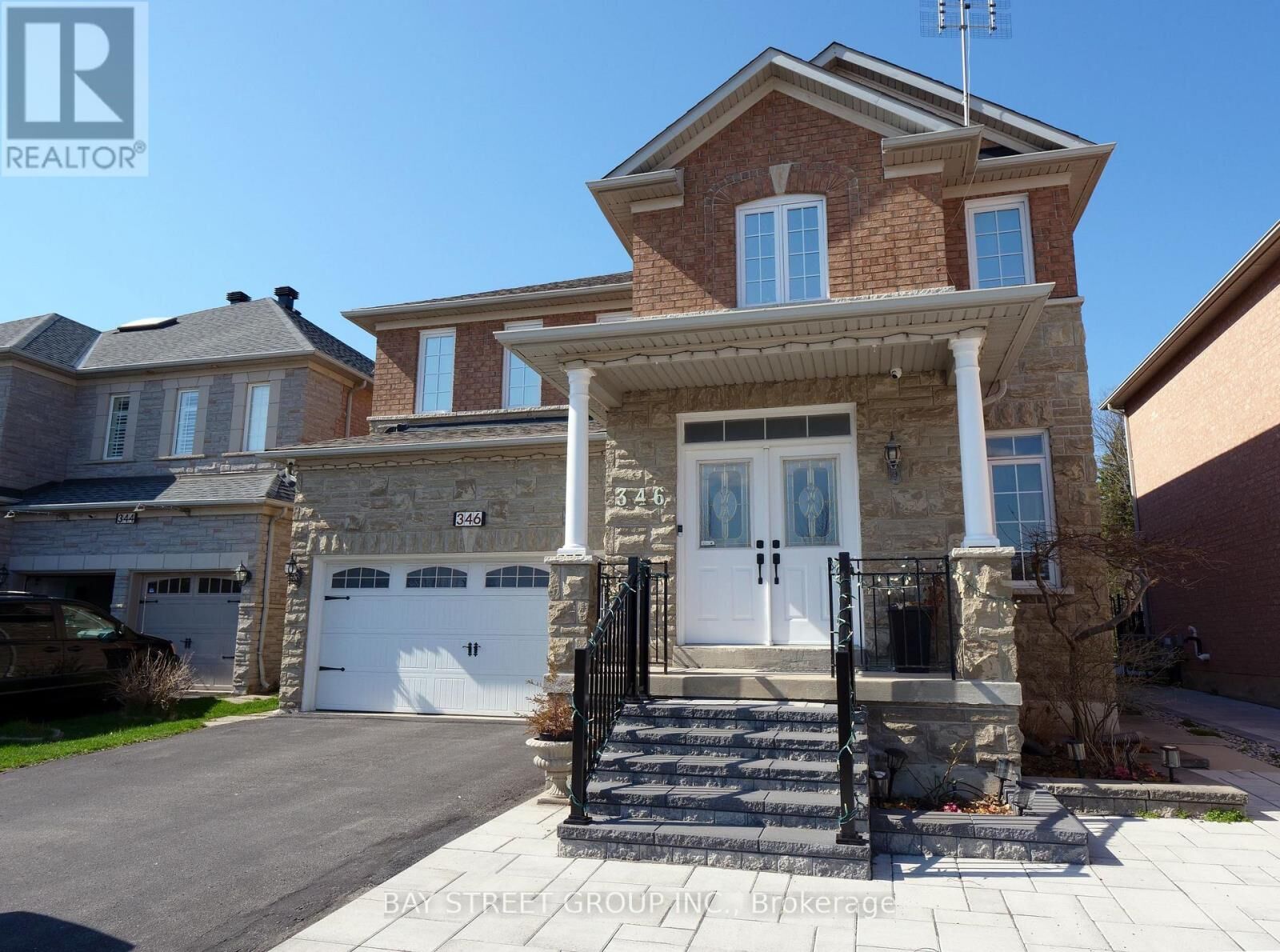 Property Photo:  346 Castan Avenue  ON L3R 4S3 