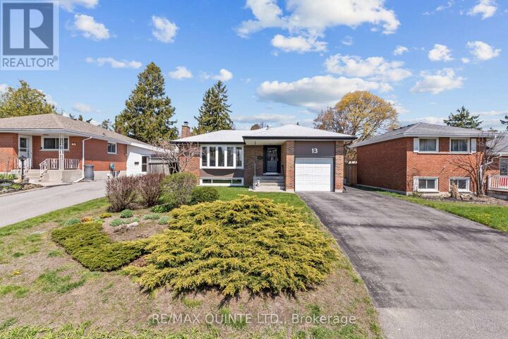 Property Photo:  13 Gearin Street  ON K8V 3Y2 