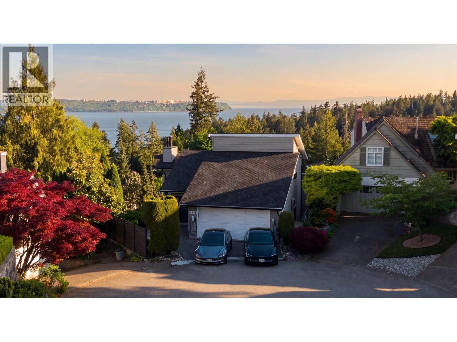 Property Photo:  4778 Meadfeild Court  BC V7W 2Y3 