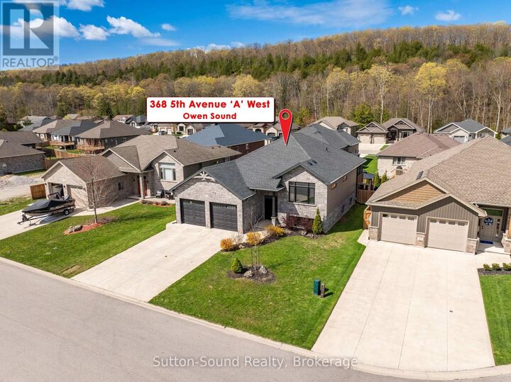 Property Photo:  368 5th Ave A Avenue West  ON N4K 6S7 
