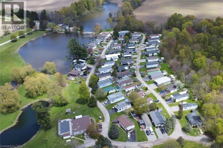 Photo de la propriété:  2490 Governors Road 5 Pondview  ON  