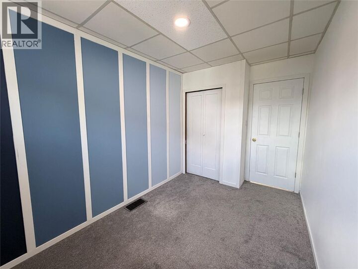 Property Photo:  225 16 Avenue South  BC V1C 2Z5 