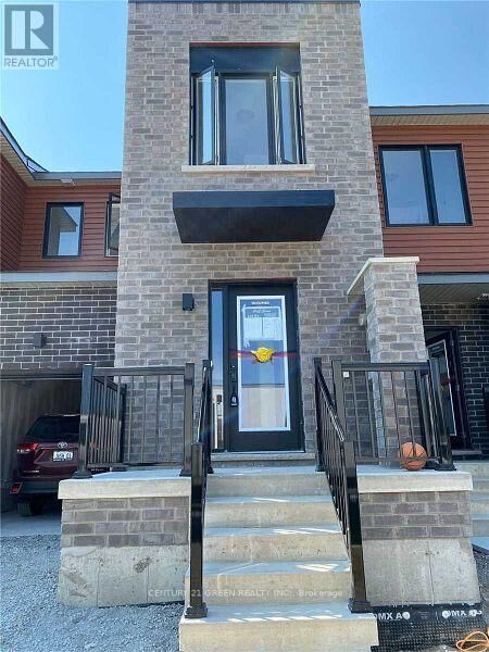 Property Photo:  135 Turnberry Lane  ON L9J 0M8 
