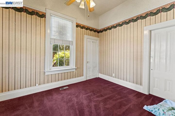 Property Photo:  1086 Delano St  CA 94580 
