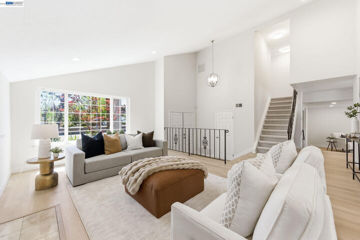 Property Photo:  40684 Mission Blvd  CA 94539 